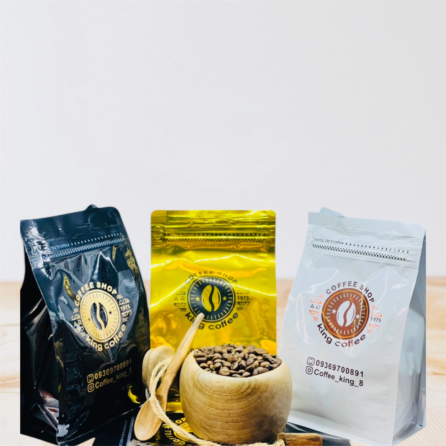 میکس ویژه سوپر کرما 20% عربیکا 80% روبوستا(مخصوص دستگاه خانگی) 500 گرم - ۵۰۰گرمی / ۵۰۰گرمی